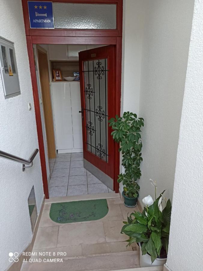 מאקרסקה Apartman Robertino 1966 מראה חיצוני תמונה