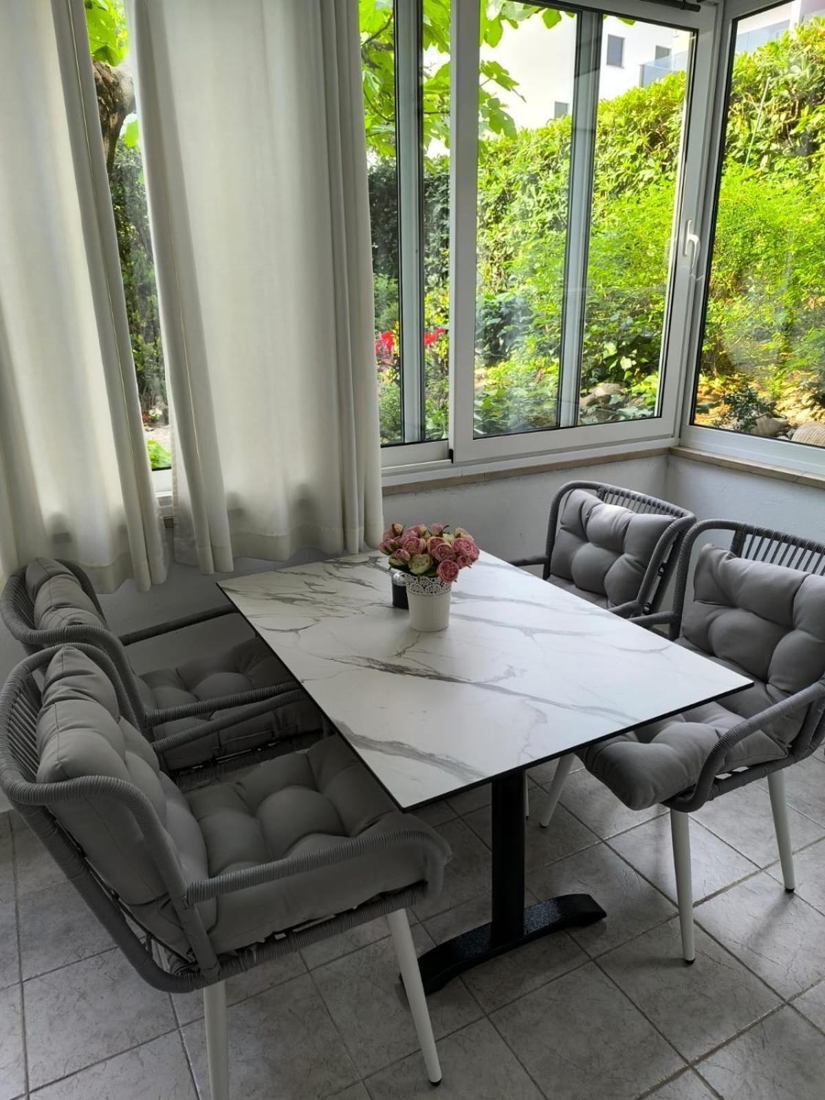 מאקרסקה Apartman Robertino 1966 מראה חיצוני תמונה